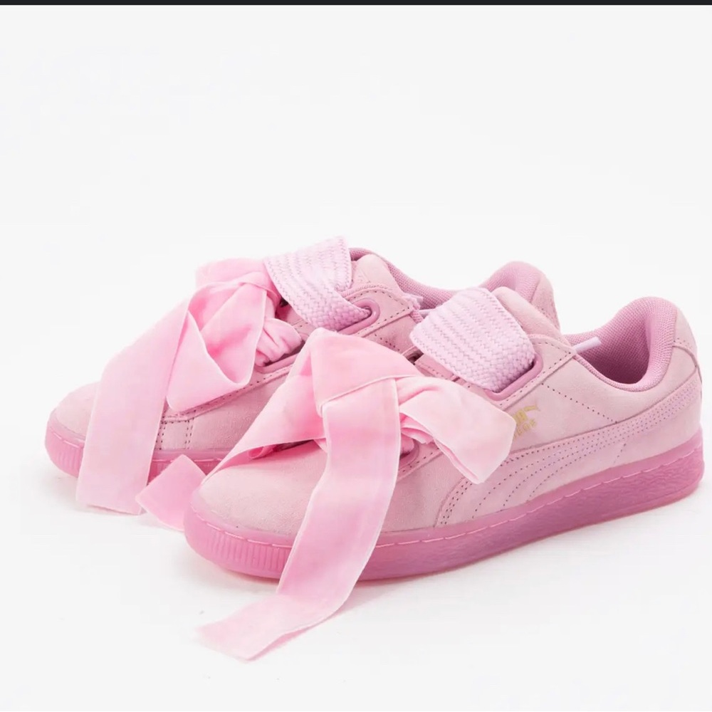 Puma sneakers